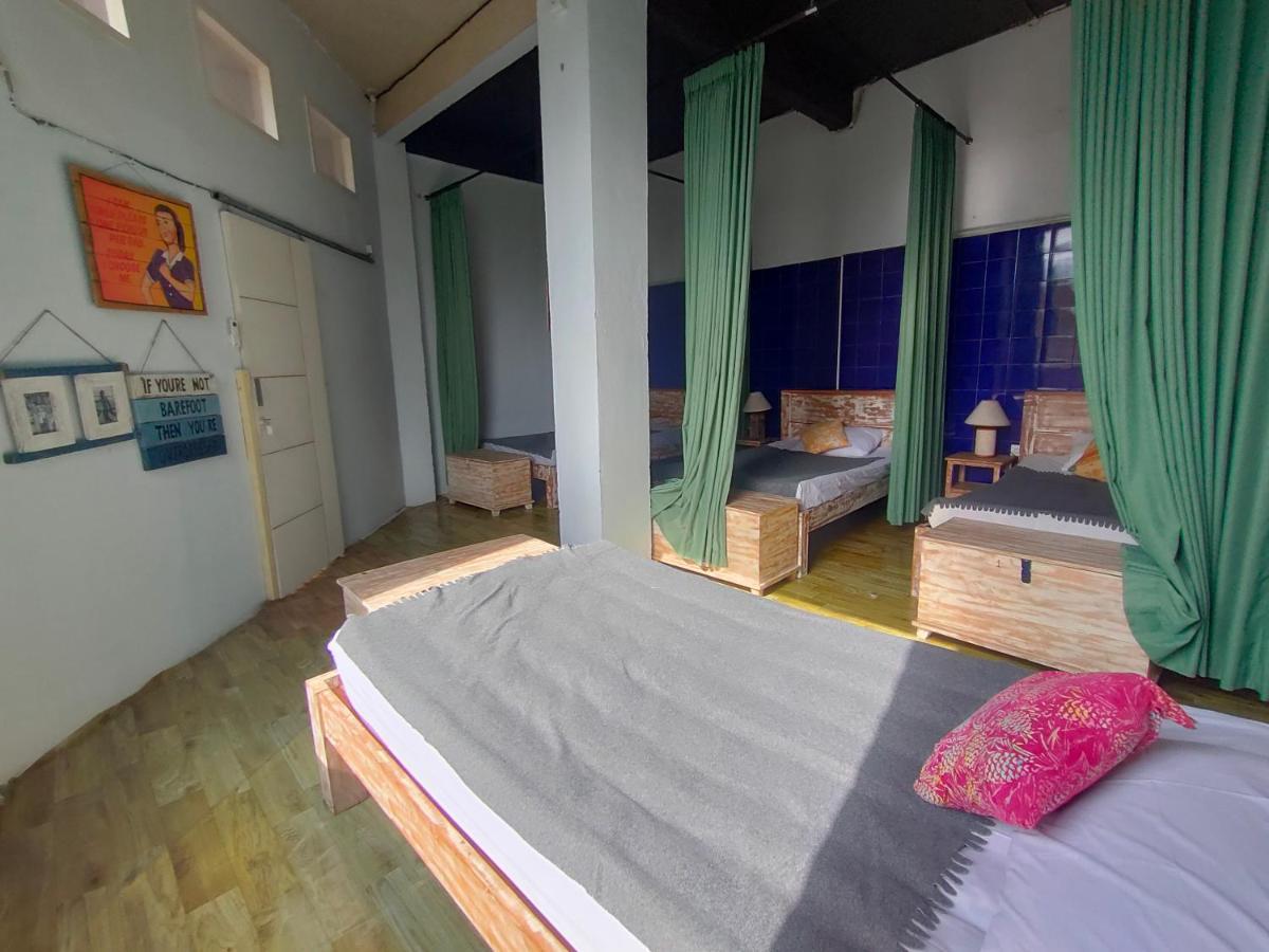Hostel The Masceti Lebih Zewnętrze zdjęcie